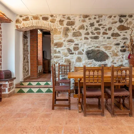 Masia Garriga, Casa Gran Prázdninový dům