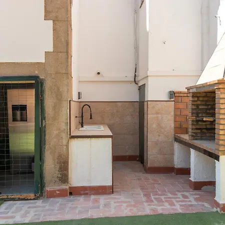 Masia Garriga, Casa Gran Будинок відпочинку Жерона